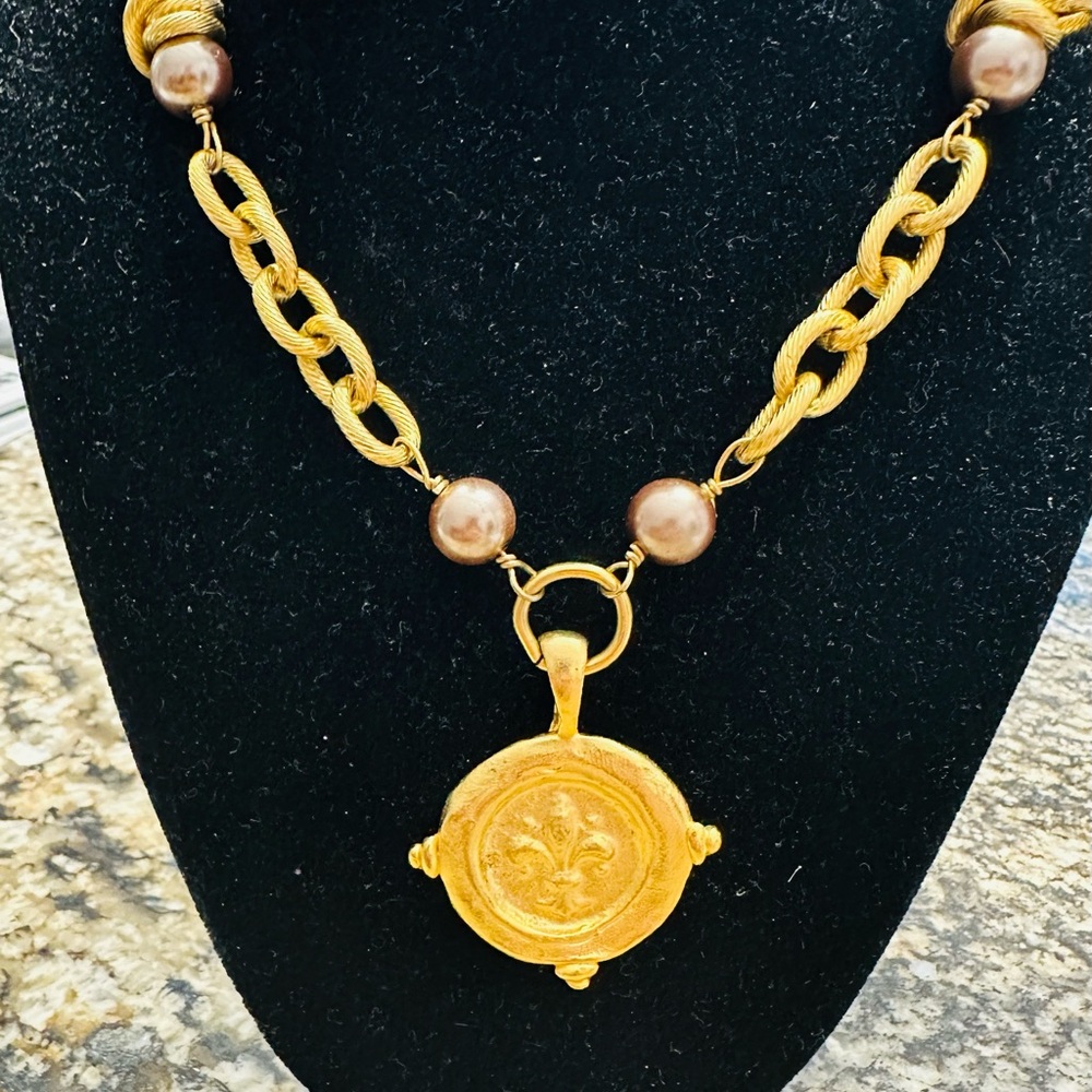 Gold Medallion Necklace with Chain Links